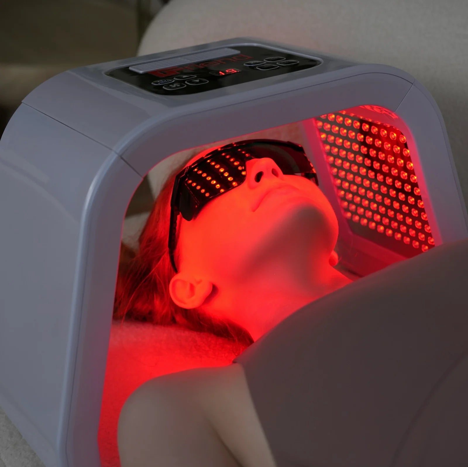 FriendRedLight 7-Wavelength LED Light Therapy Dome